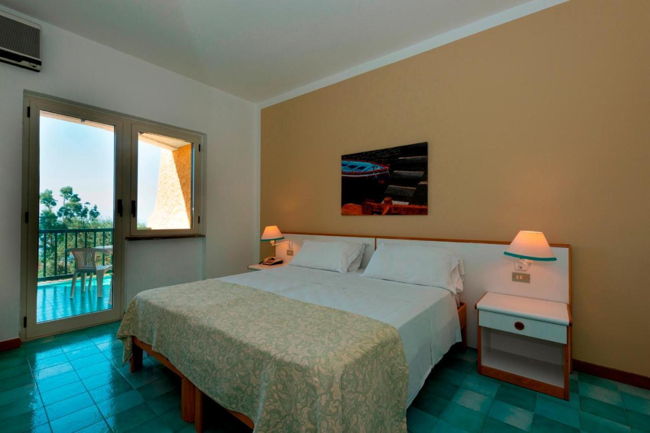 Hotel Torre Normanna Альтавілла-Мілічія Екстер'єр фото
