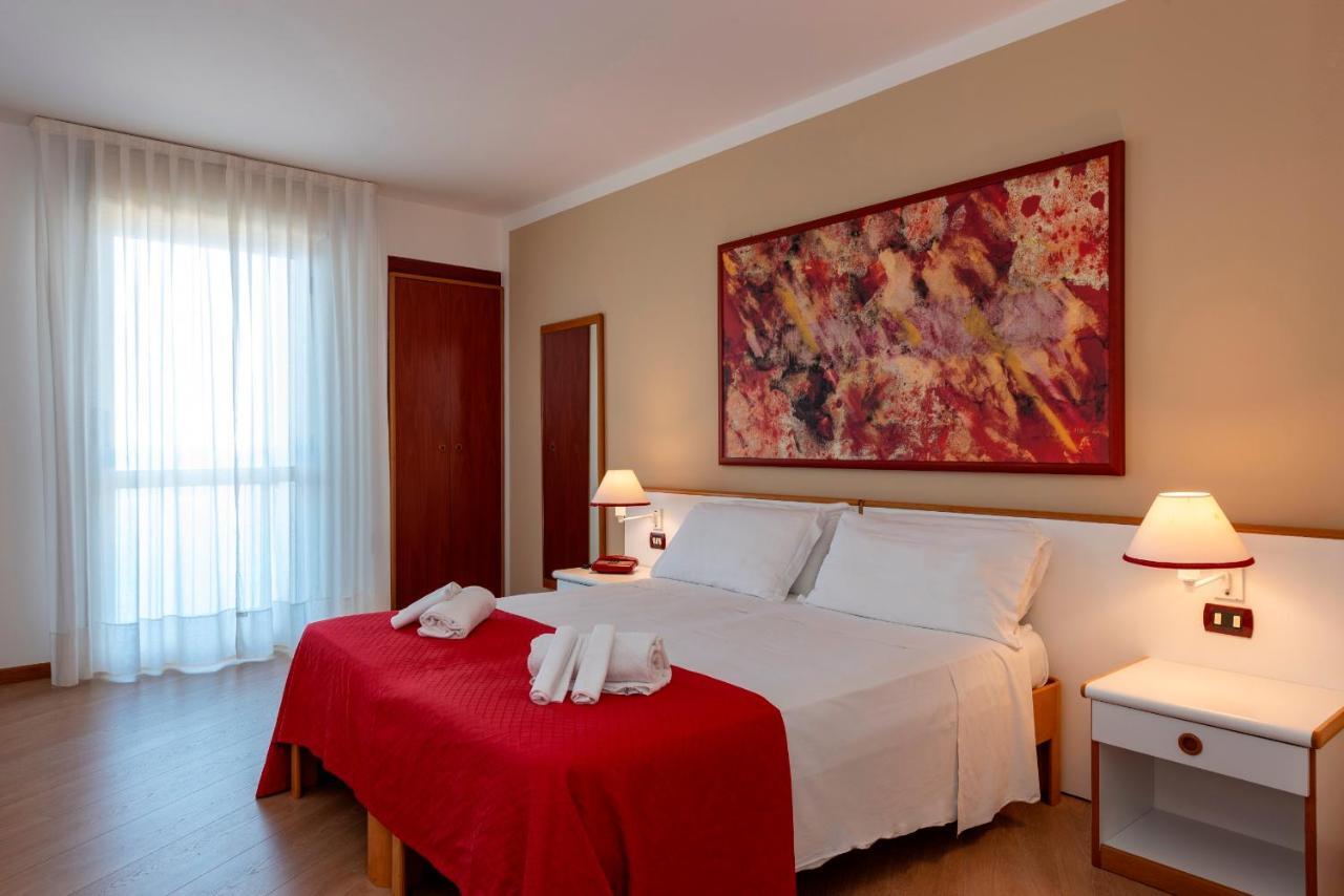 Hotel Torre Normanna Альтавілла-Мілічія Екстер'єр фото